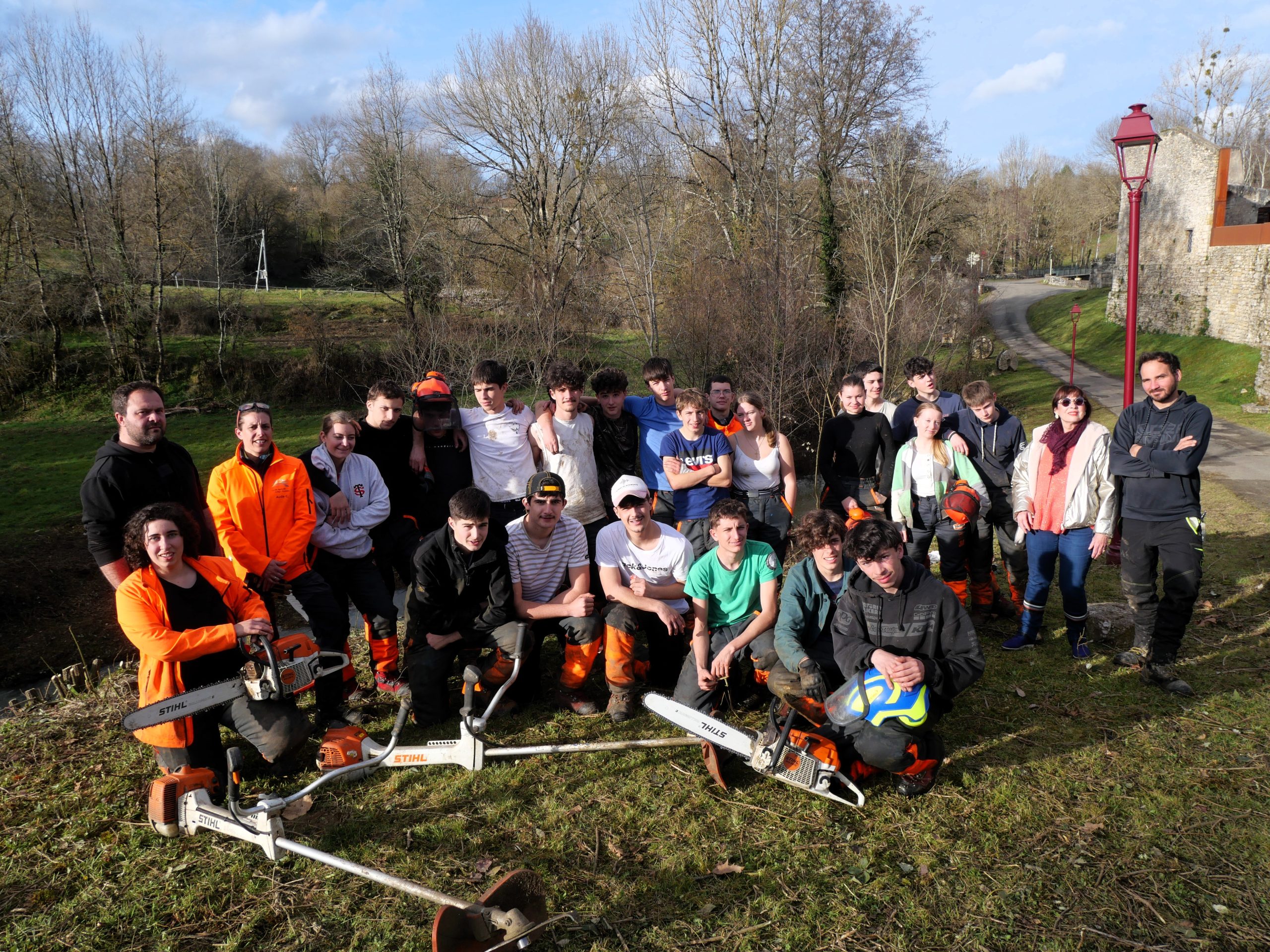 Au total 24 élèves du lycée agricole de Pamiers ont participé au chantier accompagnés par trois enseignants.